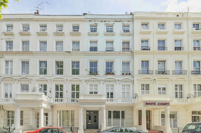 1 Bedroom Flat To Rent In Leinster Gardens, London W2