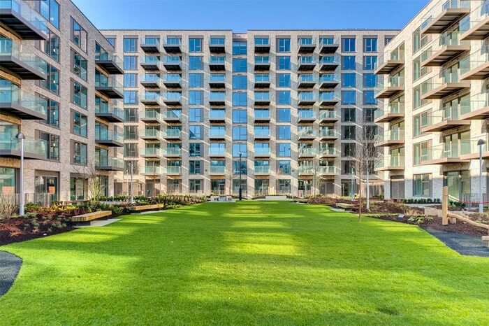 1 Bedroom Apartment To Rent In Shipwright Street, London, E16