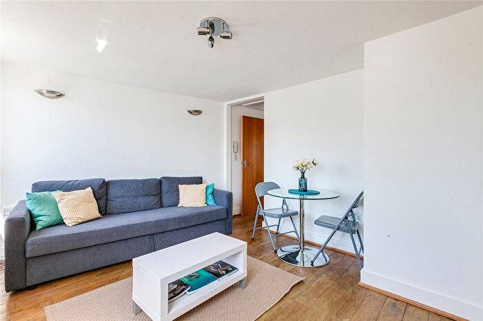 1 Bedroom Flat For Sale In Cumberland Street, Abbots Manor, SW1V