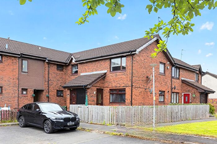 2 Bedroom Flat For Sale In Anchor Wynd, Paisley, PA1