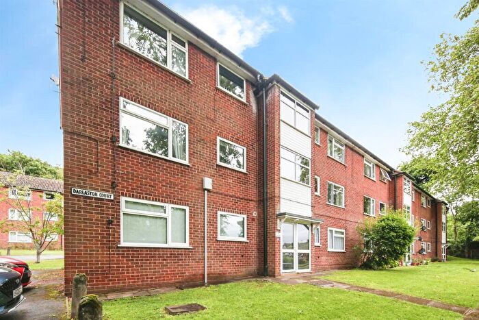 2 Bedroom Apartment For Sale In Main Road, Meriden, CV7