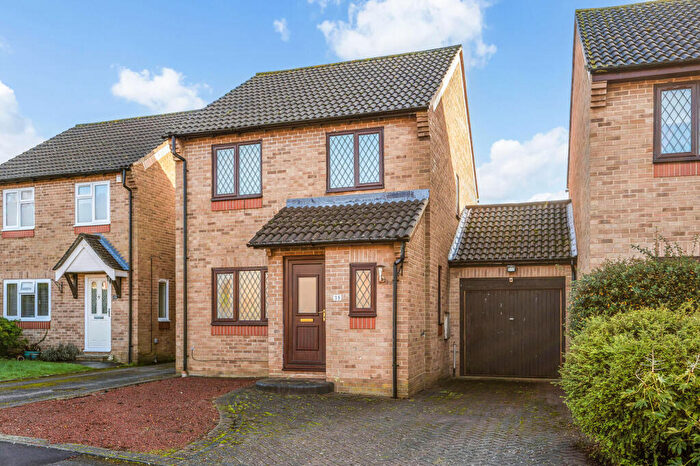 3 Bedroom House For Sale In Willow Herb Close, Locks Heath, SO31