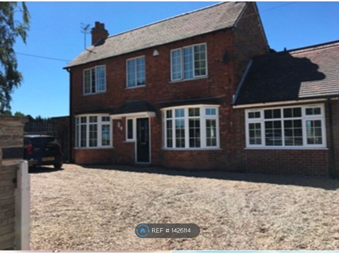 6 Bedroom Detached House To Rent In Long Lane, Kegworth., DE74
