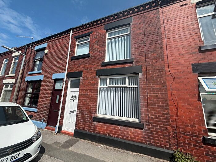 3 Bedroom Terraced House To Rent In Newport Street, Farnworth, Bolton, BL4