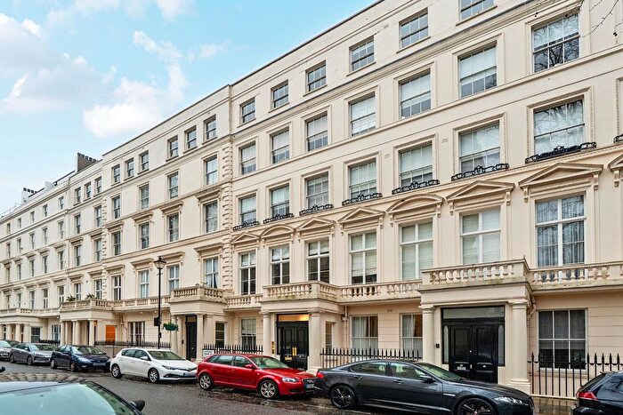 3 Bedroom Flat For Sale In Cleveland Square, Bayswater, London, W2