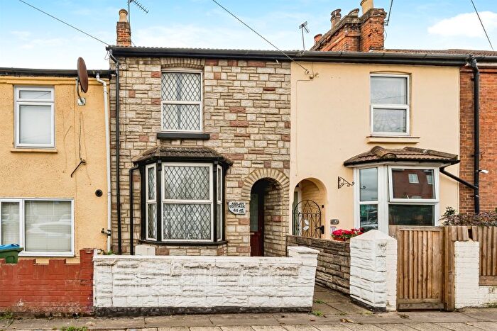 3 Bedroom Terraced House For Sale In Park Street, Aylesbury, HP20