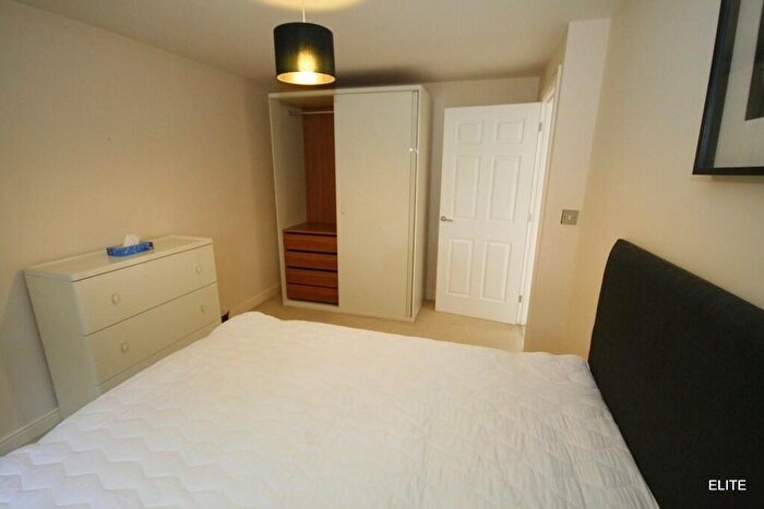 2 Bedroom Apartment To Rent In New Durham Courtyard, Gilesgate, DH1
