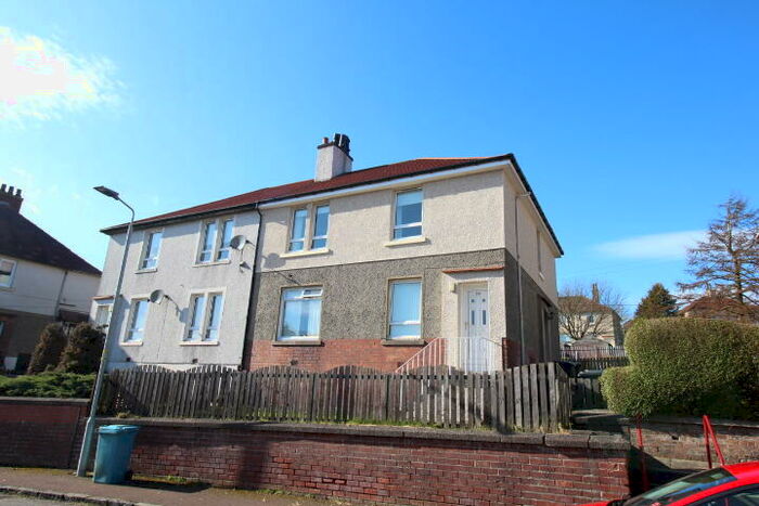 2 Bedroom Flat To Rent In Rosebank Street, Clarkston, Airdrie, ML6