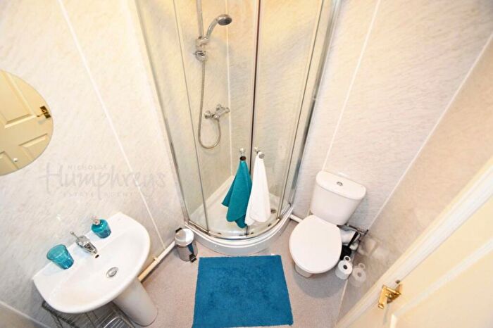 5 Bedroom House To Rent In Mayorswell Field, Durham, DH1