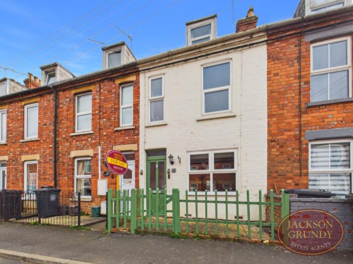 3 Bedroom Terraced House For Sale In Sidney Road, Woodford Halse, NN11