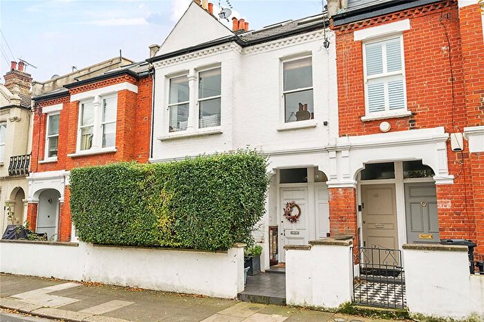 2 Bedroom Flat To Rent In Danehurst Street, London, SW6