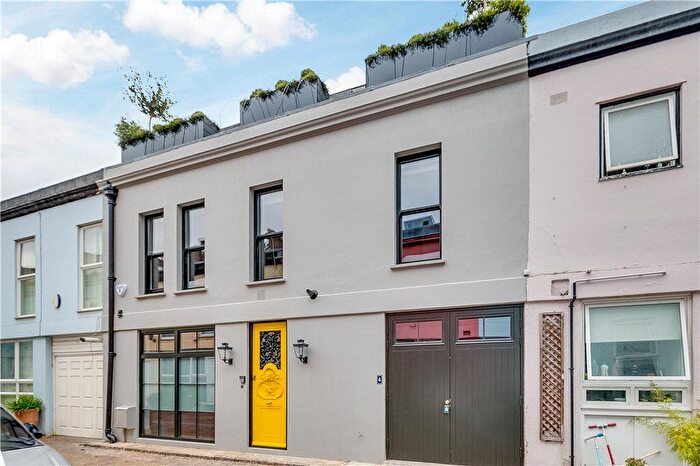 5 Bedroom Terraced House To Rent In Old Manor Yard, Earls Court, London, SW5