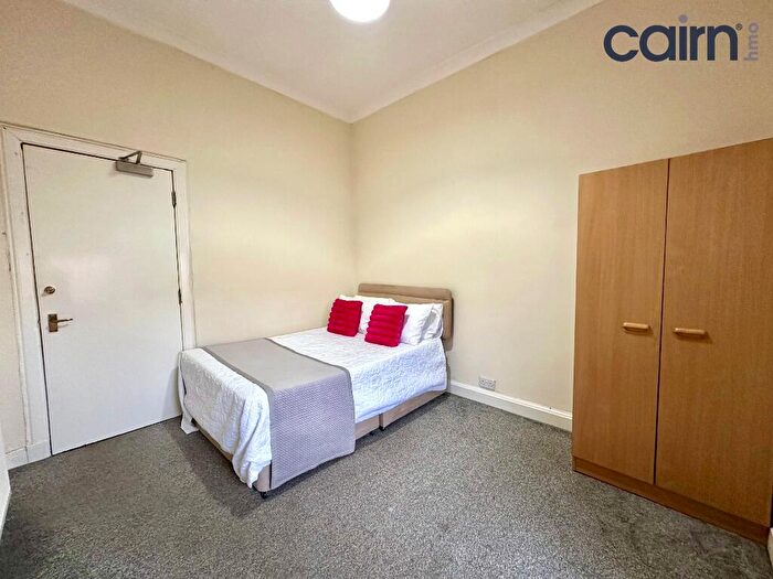 3 Bedroom Flat To Rent In Dowanhill Street, Hyndland, Glasgow, G11