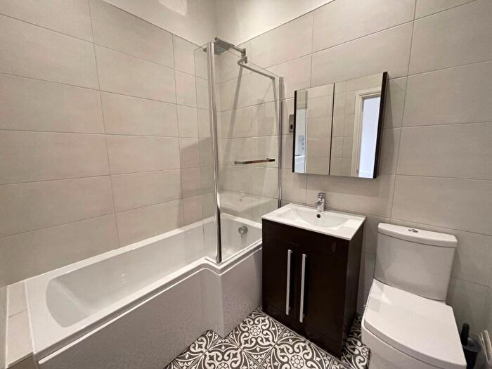 1 Bedroom Flat To Rent In Front Street, Tynemouth. * Fabulous Standard*, NE30