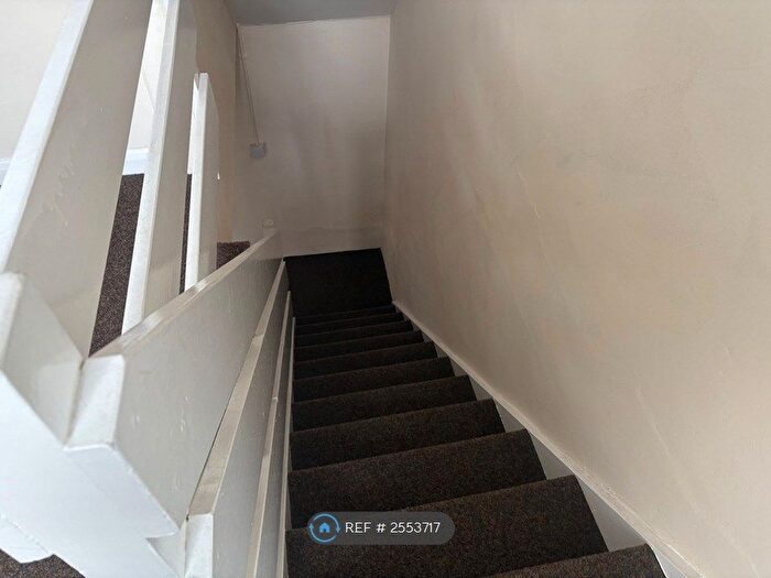 2 Bedroom Flat To Rent In Albion Street, Hull, HU1