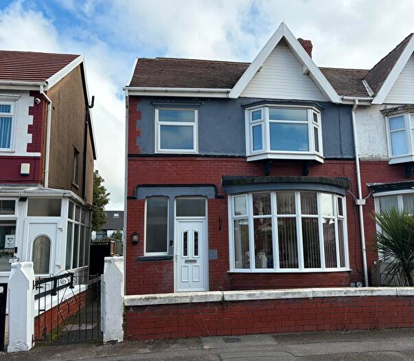 3 Bedroom Semi Detached House For Sale In Saville Road, Blackpool, FY1