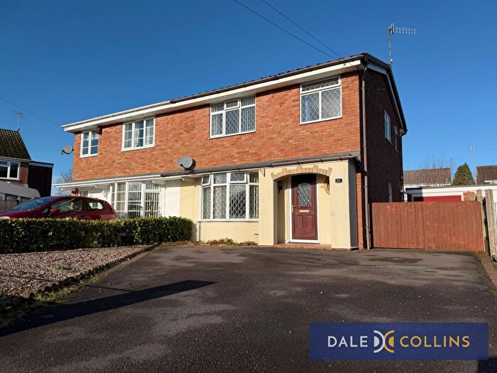 3 Bedroom Semi Detached House For Sale In Fernwood Green, Trentham, ST4