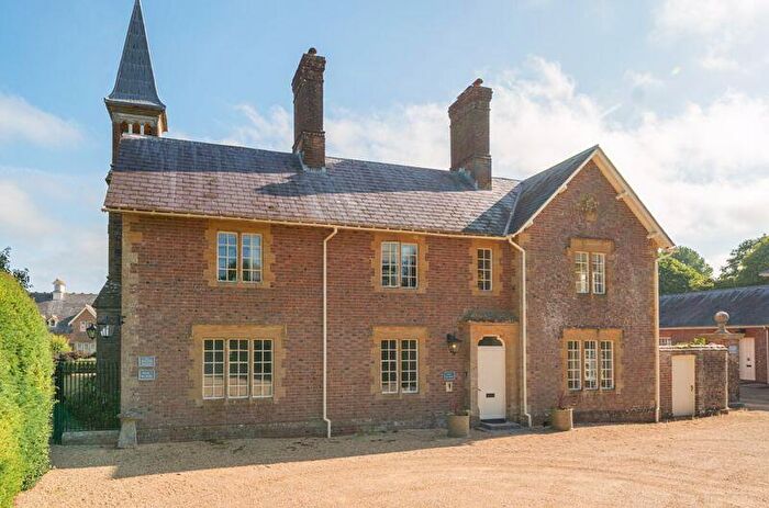 2 Bedroom Retirement Property For Sale In The Stables, Walpole Court, Puddletown, DT2