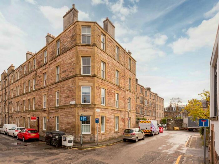1 Bedroom Flat To Rent In Sciennes House Place, Marchmont, Edinburgh, EH9