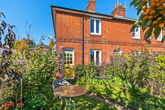 2 Bedroom End Of Terrace House To Rent In Highfield Terrace, Winchester, SO22