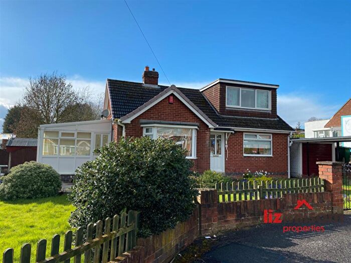 3 Bedroom Detached Bungalow For Sale In Oldfield Drive, Swadlincote Obe, DE11