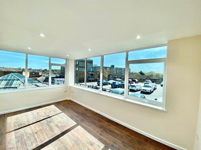 1 Bedroom Apartment To Rent In Carsington House, DE22