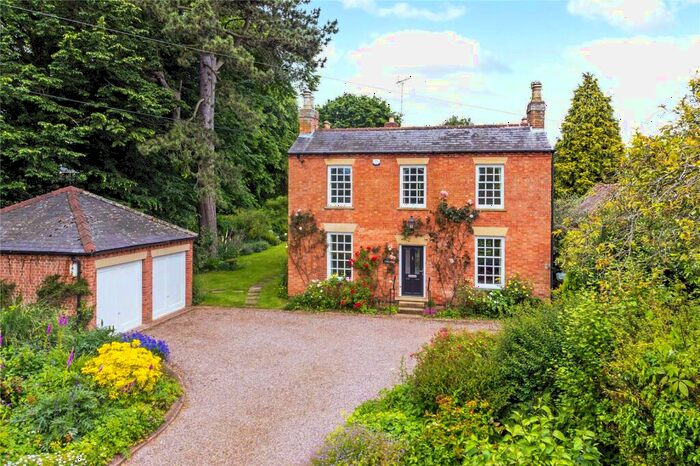 4 Bedroom Detached House For Sale In Main Street, Epperstone, Nottingham, Nottinghamshire, NG14