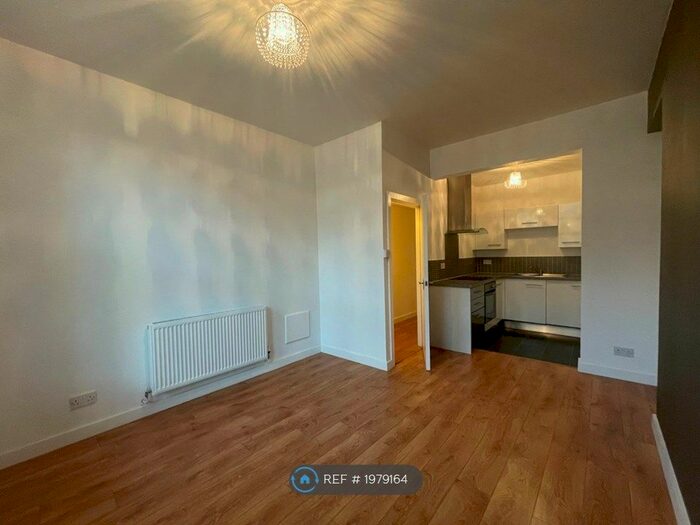 1 Bedroom Flat To Rent In Norma Road, Liverpool, L22