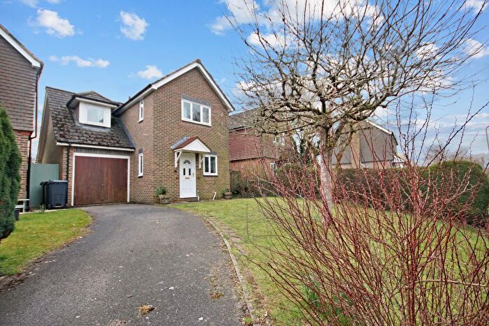 3 Bedroom Detached House For Sale In Medway Drive, Forest Row, RH18