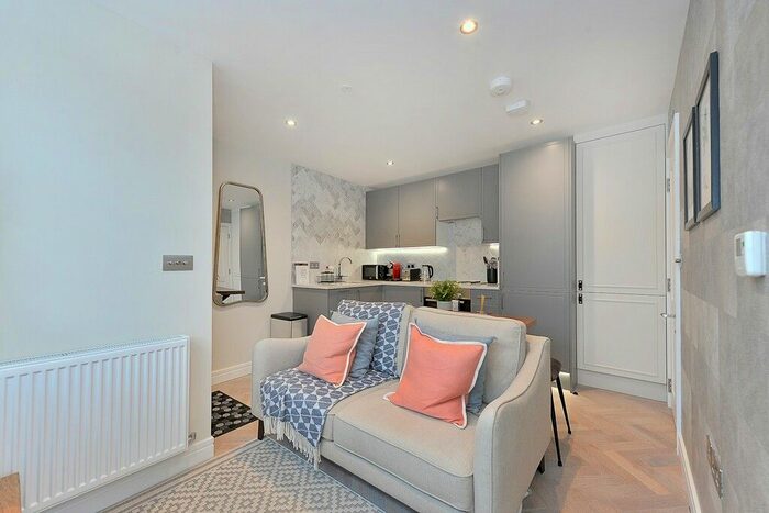1 Bedroom Flat To Rent In Fulham Road, Fulham, SW6