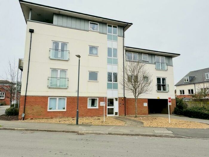 1 Bedroom Apartment To Rent In Kempton Drive, The Waterfront, Warwick, CV34