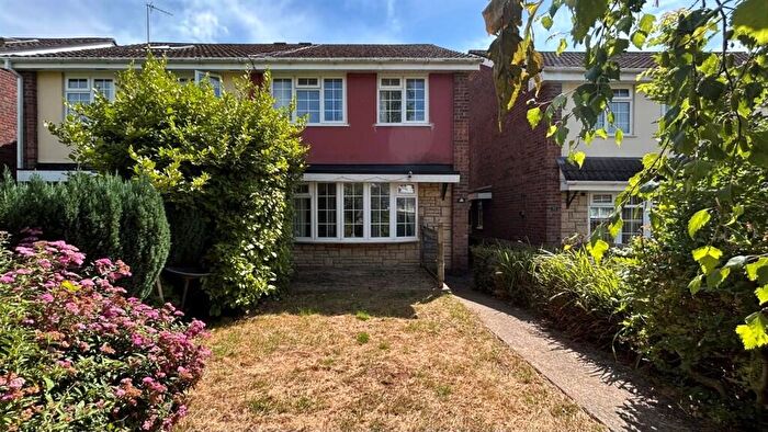 3 Bedroom Semi Detached House For Sale In Glyn Rhosyn, Cardiff, CF23
