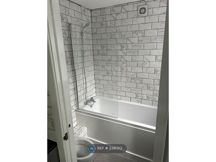 2 Bedroom Terraced House To Rent In Hanwell Street, Liverpool, L6