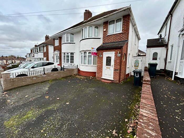 3 Bedroom House To Rent In Rosemary Crescent, Dudley, DY1