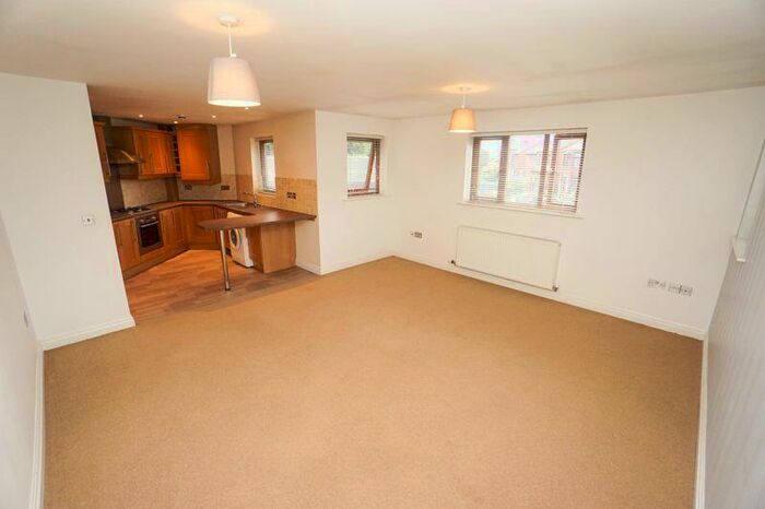 2 Bedroom Apartment To Rent In Ashfield Court, Adlington, PR6