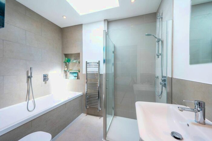 2 Bedroom Flat To Rent In Alton Road, Roehampton, London, SW15