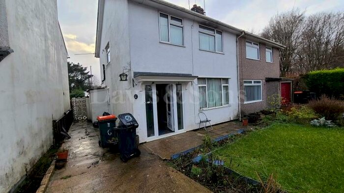 3 Bedroom Semi-Detached House To Rent In Tregwilym Close, Rogerstone, Newport., NP10