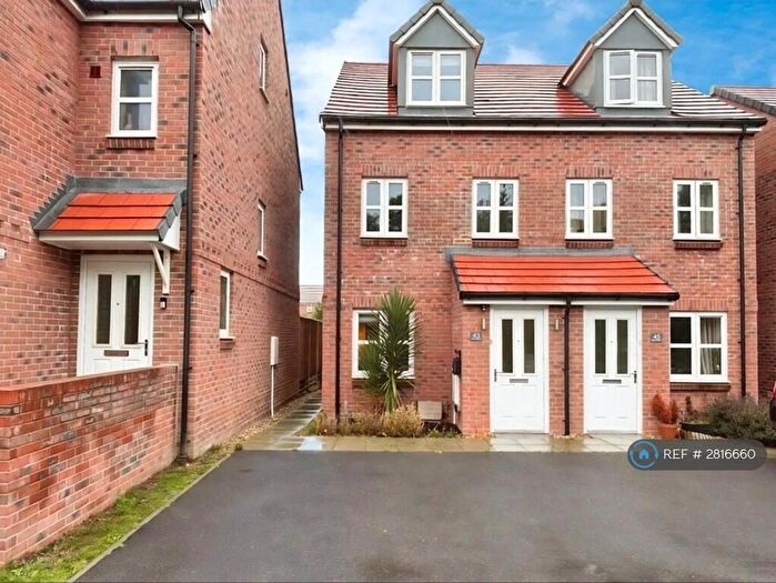 3 Bedroom Semi Detached House To Rent In Ivie Place, Salisbury, SP2