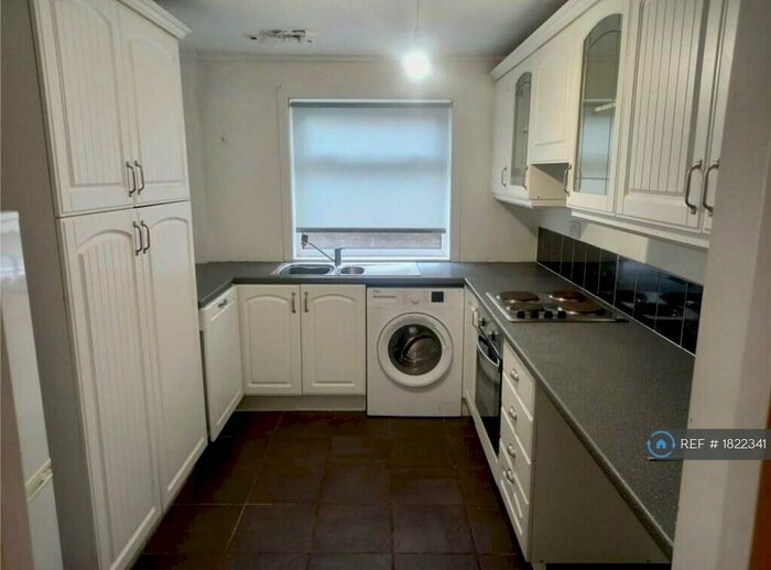 3 Bedroom Terraced House To Rent In Rowan Road, Cumbernauld, Glasgow, G67