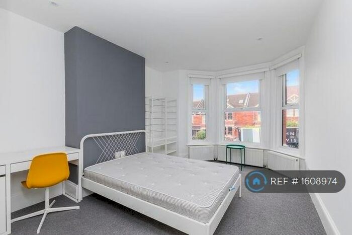 5 Bedroom Maisonette To Rent In Ditchling Road, Brighton, BN1