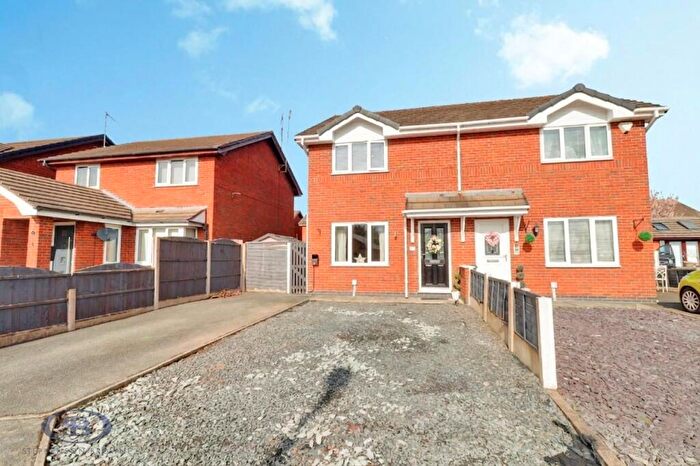 3 Bedroom Semi Detached House For Sale In Sandhurst Avenue, Wistaston, Crewe, CW2