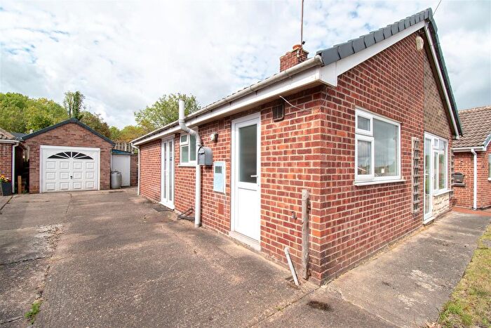 2 Bedroom Detached Bungalow For Sale In Ferrers Way, Ripley, DE5