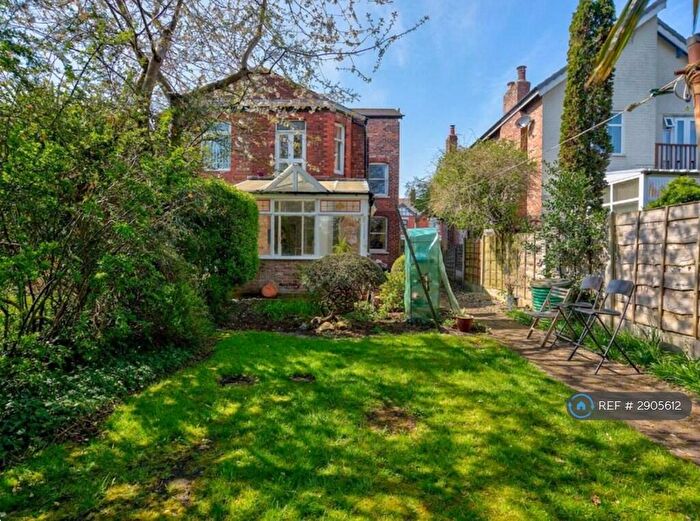 4 Bedroom Semi-Detached House To Rent In Park Rd, Manchester, M32