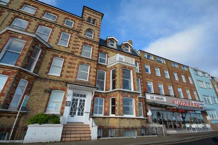 3 Bedroom Flat To Rent In Spero Court, Victoria Parade, Broadstairs, CT10