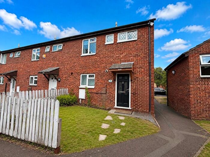 3 Bedroom End Of Terrace House For Sale In Vernon Walk, Abington, Northampton, NN1