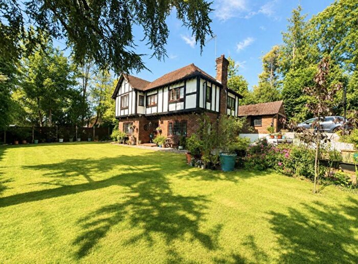 4 Bedroom Detached House For Sale In Godstone Road, Caterham, CR3