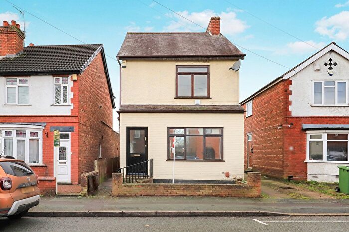 3 Bedroom Detached House For Sale In Victoria Road, Wednesfield, Wolverhampton, WV11