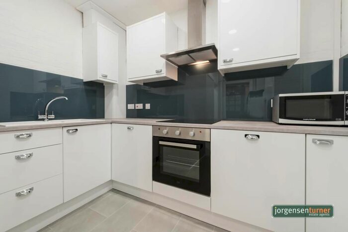 1 Bedroom Terraced House To Rent In Bush Green House, Pennard Road, Shepherds Bush, London, W12