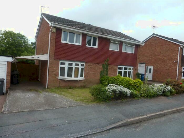 3 Bedroom Semi-Detached House To Rent In Hebden, Wilnecote, Tamworth, B77