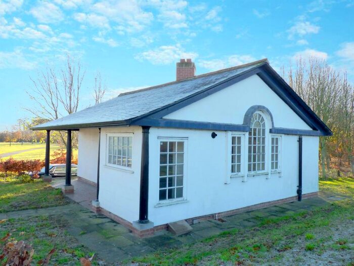 1 Bedroom Cottage To Rent In Harrogate Road, Littlethorpe, Ripon, HG4